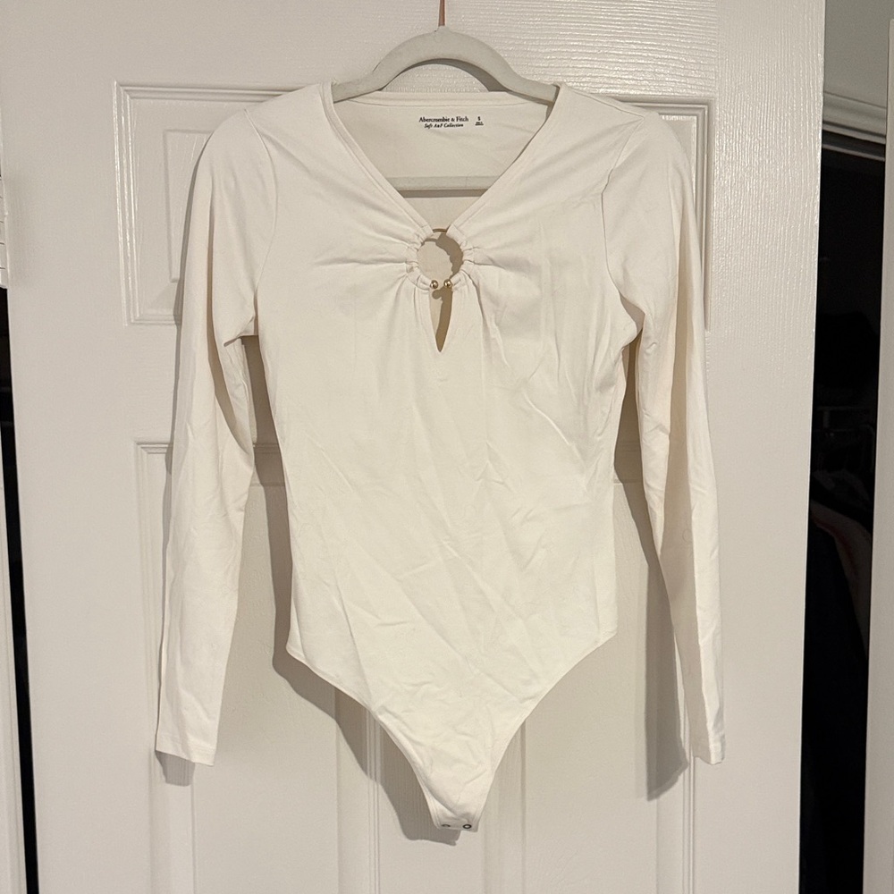 Abercrombie & Fitch Cream Long Sleeve Bodysuit